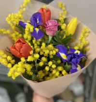 Доставка цветов в Луганске